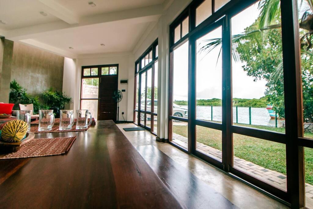 Aurora Lagoon Front Negombo Exteriér fotografie